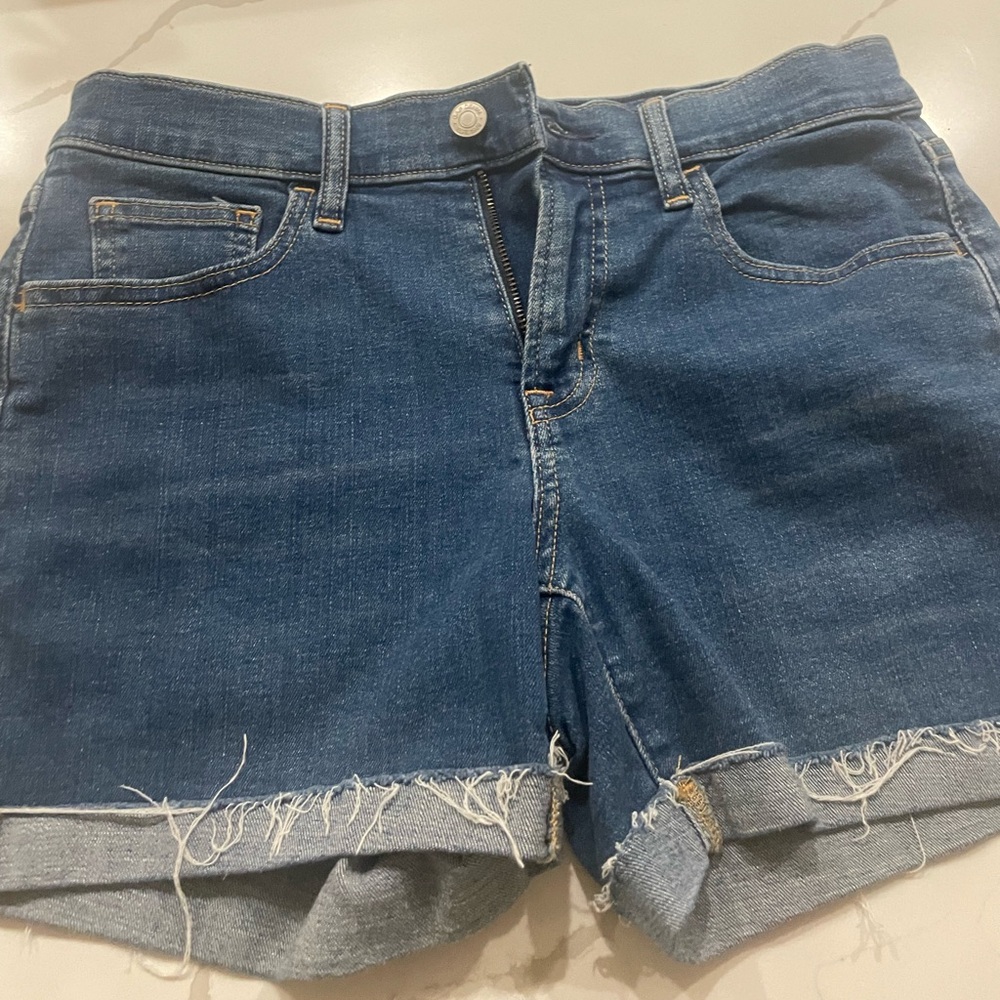 Gap Wash Cuffed Midi Denim Jean Shorts 27/4 - Picture 1 of 5